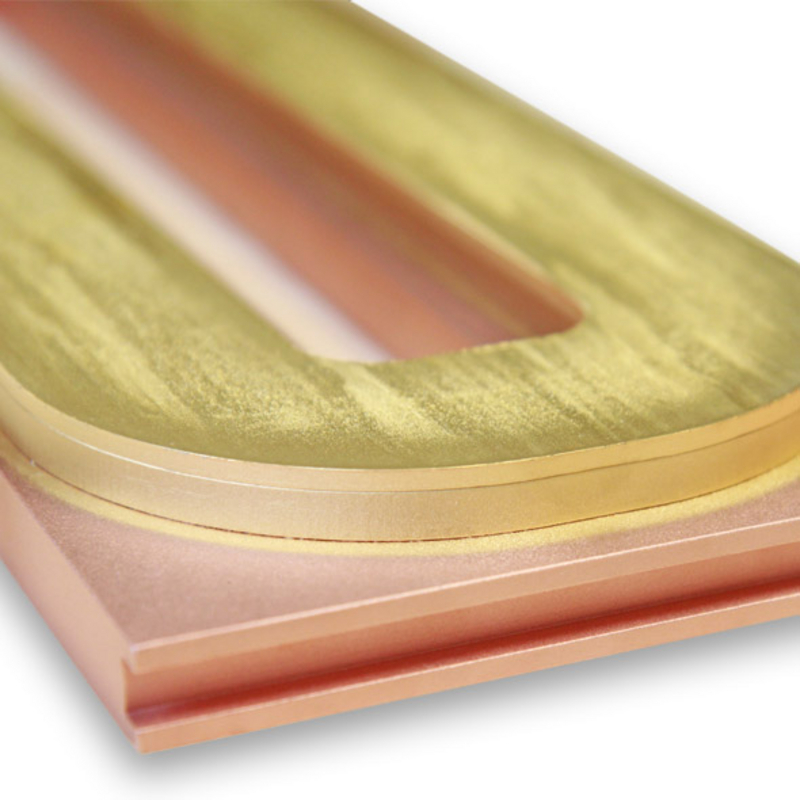 Detailansicht eines Gold-Kupfer Targets zur Herstellung hochreflektiver Schichten